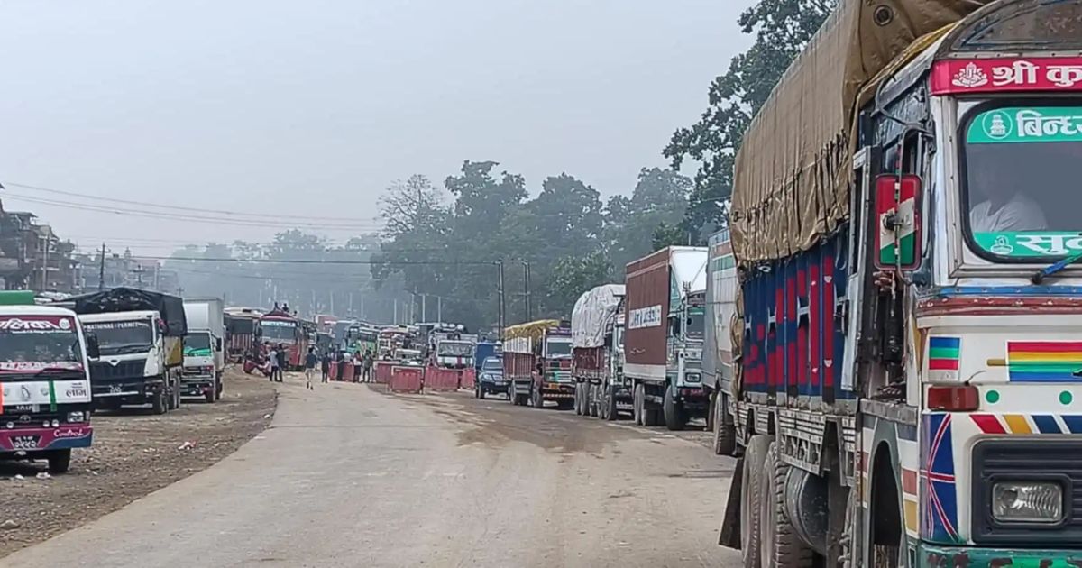 नारायणघाट-बुटवल सडकको दाउन्ने खण्ड अवरुद्ध