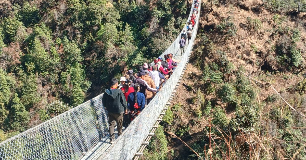 झोलुंगे पुलले यात्राअवधि छोटियो