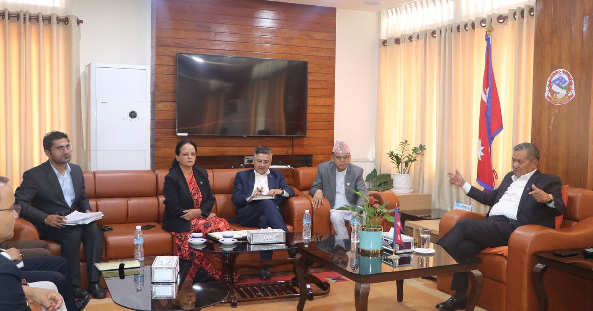 सवारीसाधन अनुमतिपत्र छपाइको तयारी गर्दै सञ्चार मन्त्रालय