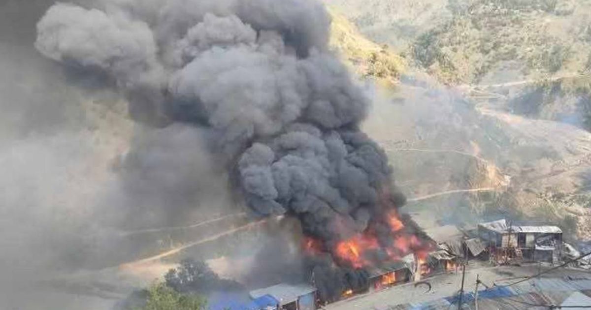 बुढीगंगामा ग्यास सिलिण्डर पड्किँदा बाम्का बजारमा भीषण आगलागी, लाखौंको क्षति, इन्टरनेट र विद्युतसेवा अवरुद्ध