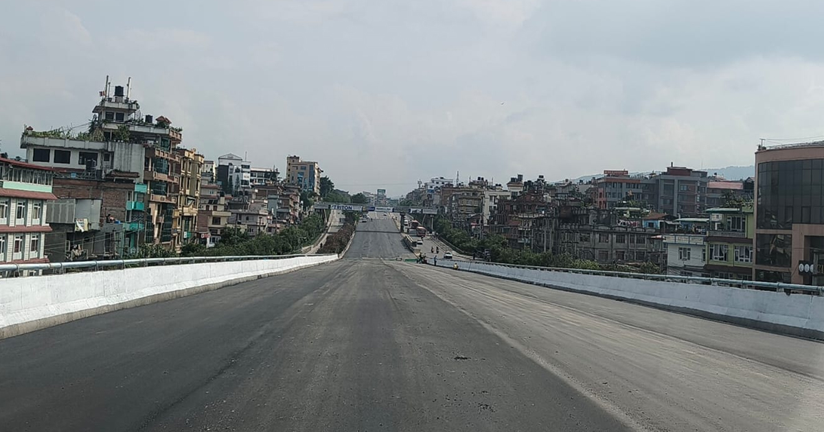 ग्वार्को फ्लाई ओभरको मुख्य संरचना निर्माण सकियो, केही दिनभित्रै गाडी गुडाउने तयारी