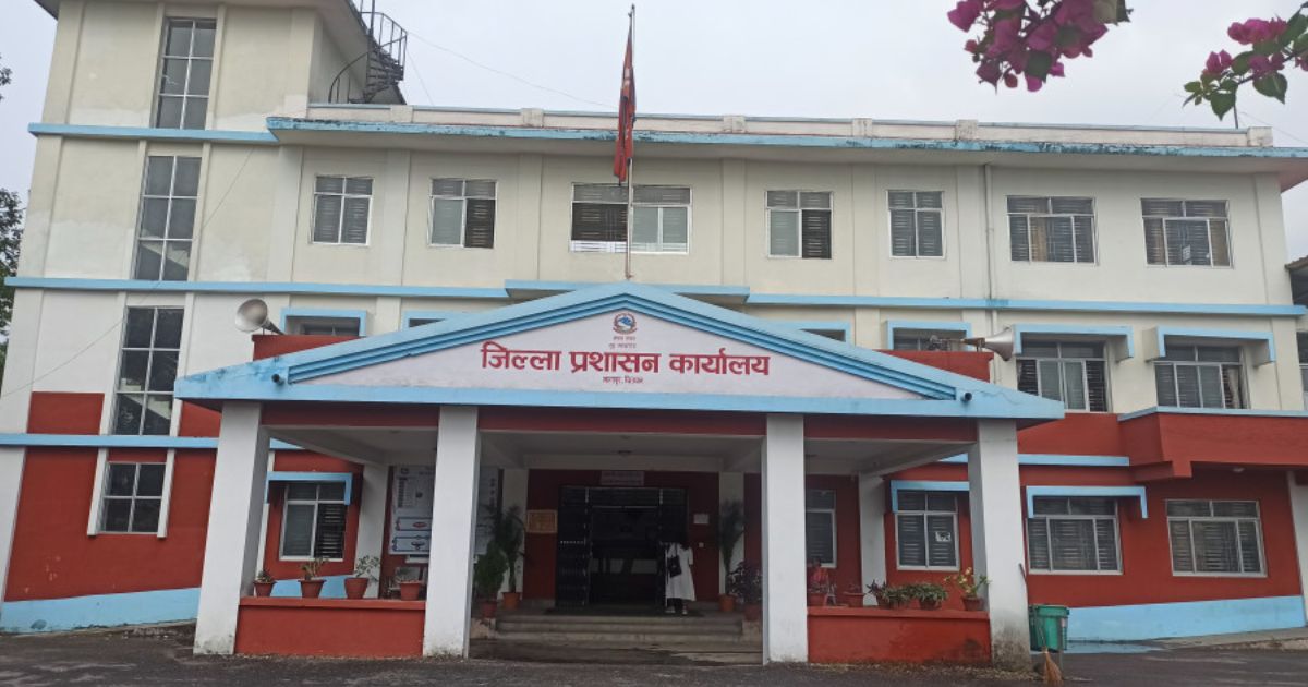 होस्टल नियमन गर्दै चितवन प्रशासन, १५ दिनभित्र दर्ता नभएका होस्टलमाथि कारबाही हुने