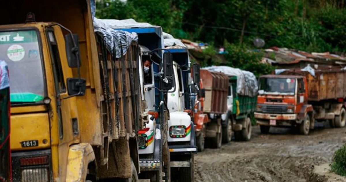 सहमति कार्यान्वयन नभएको भन्दै बञ्चरेडाँडाका स्थानीयद्वारा फोहर विसर्जनमा रोक