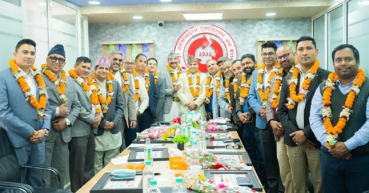 नाडाको नवनिर्वाचित अध्यक्षलाई पदभार हस्तान्तरण