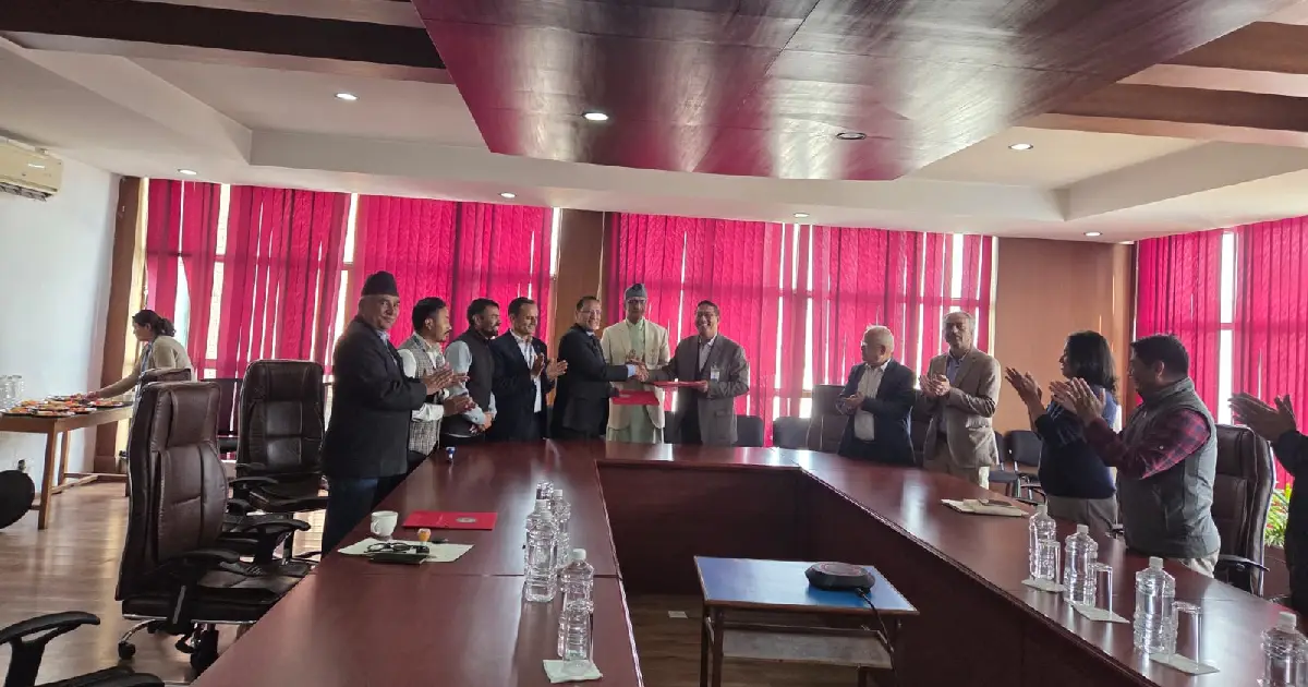 नागरिक लगानी कोष र काठमाडौं विश्वविद्यालयबीच उपदान कोष सञ्चालन सम्झौता