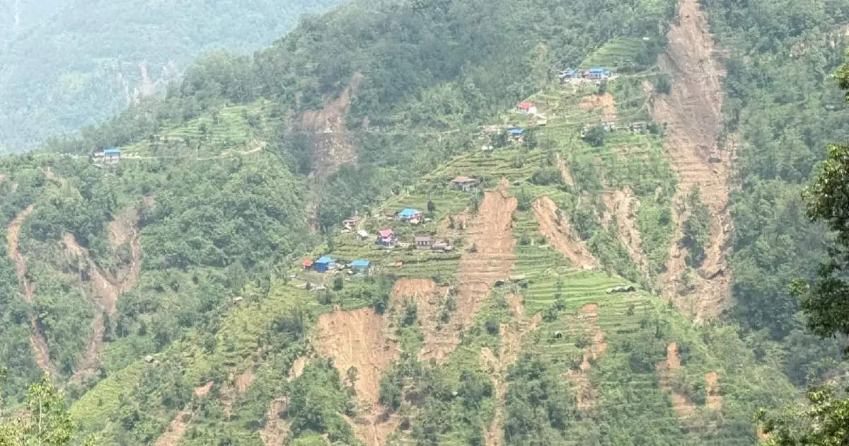 पहिरोको उच्च जोखिममा पाँचथरका चार बस्ती, पानी पर्दा रातभर जागै बस्छन् स्थानीय