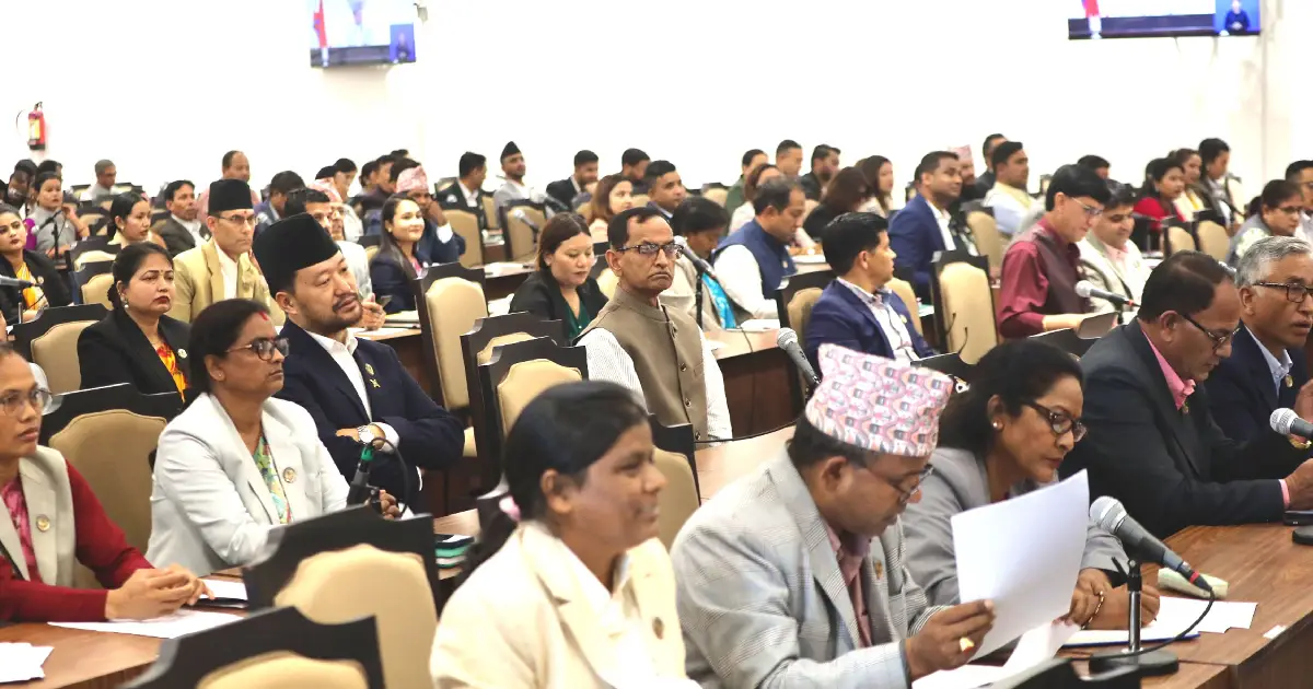 प्रतिनिधिसभाको बैठक सञ्चालनमा ढिलाइ, अवरोध खुलाउन सत्ता र प्रतिपक्षबीच संवाद जारी