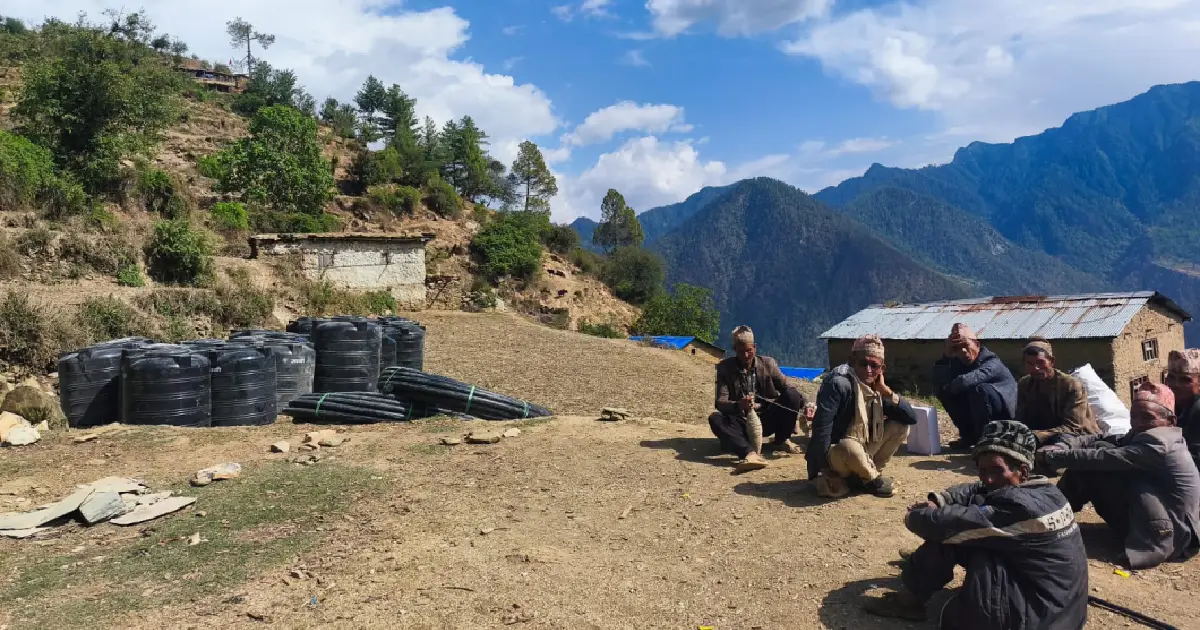 डोजरले पानीको मुहान सुकाएपछि हुम्लाको बौल्यानामा काकाकुल बस्ती, आकाशे पानी संकलन गर्ने तयारी