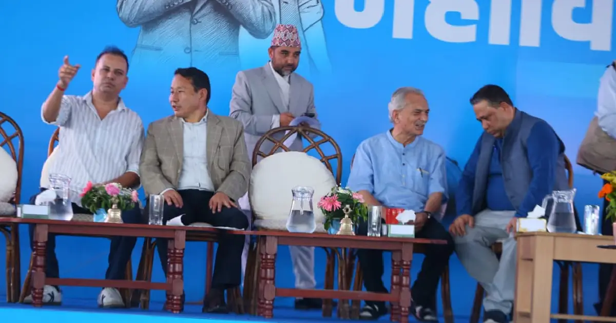 रास्वपा महाधिवेशनस्थल पुगे बाबुराम, प्रदीप ज्ञवाली र वर्षमान, प्रधानमन्त्री बालेन र रवि आउन बाँकी