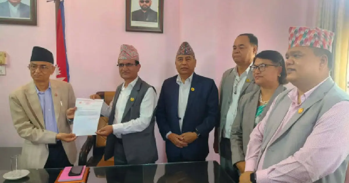 बागमती सरकारबाट एमाले बाहिरियो, ६ मन्त्रीको सामूहिक राजीनामा