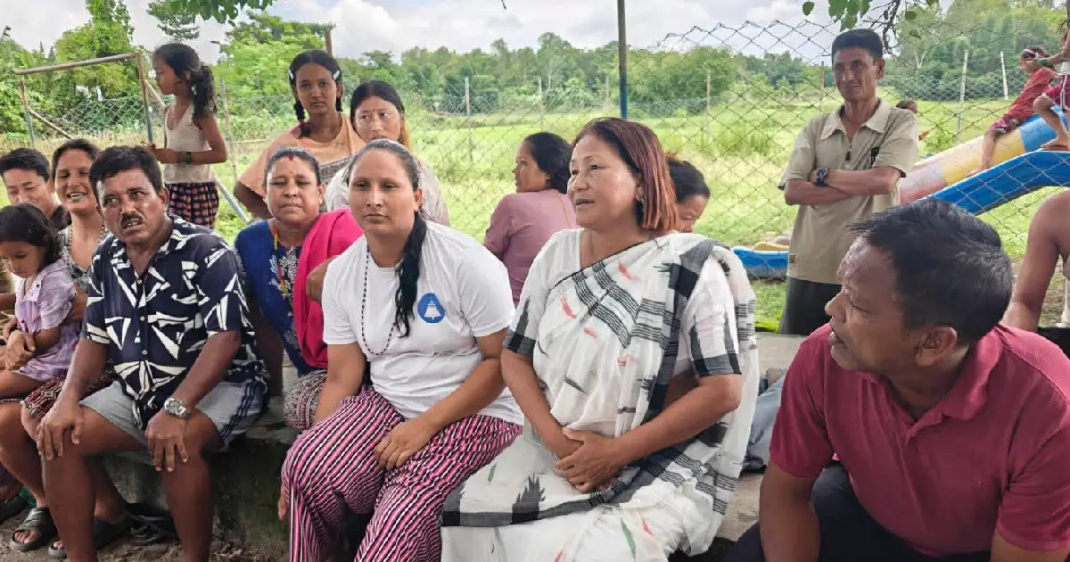 चौतारादेखि अस्पतालसम्म सांसद इन्दिरा रानामगर : गाउँगाउँ पुगेर सुनिन् नागरिकका समस्या