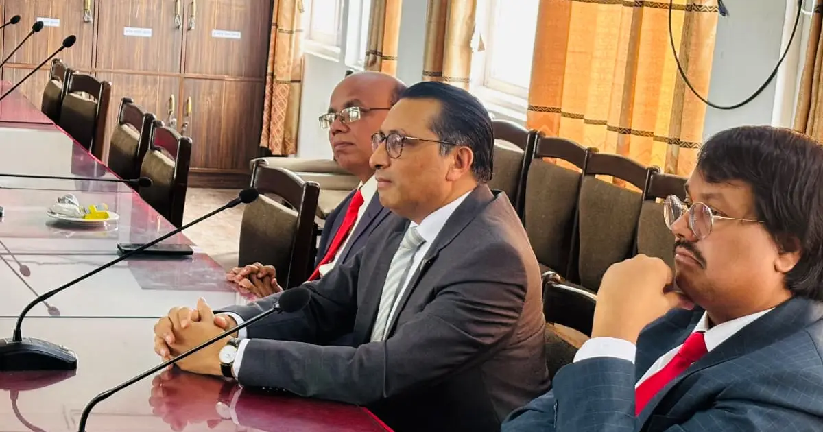 सुनसरी घटना समाधान गर्न प्रधानमन्त्रीले विशेष पहल लिइरहनुभएको छ : अर्थमन्त्री