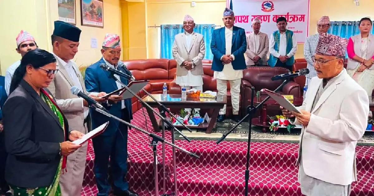 लुम्बिनीमा नवनियुक्त तीन मन्त्रीले लिए शपथ