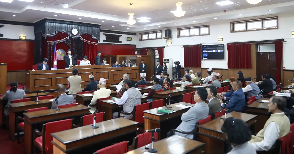 राष्ट्रियसभाबाट ‘आन्तरिक वायुसेवाको दायित्वसम्बन्धी विधेयक’ विधायन समितिमा पठाइयो, अर्को बैठक भदौ ५ गते