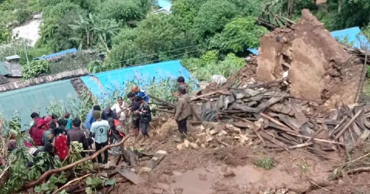 रोल्पाको सुनछहरीमा अविरल वर्षापछि पहिरो, घर पुरिँदा दम्पत्तीसहित तीन जना बेपत्ता