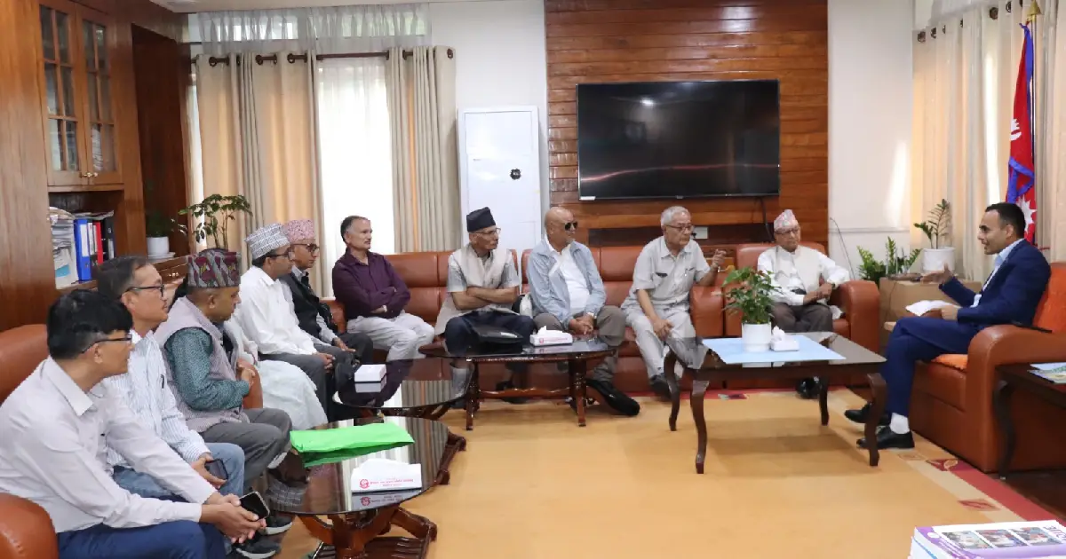 भाषा, साहित्य र संस्कृतिको संरक्षणमा साहित्यिक पत्रकारिताको महत्वपूर्ण भूमिका छ : सञ्चारमन्त्री