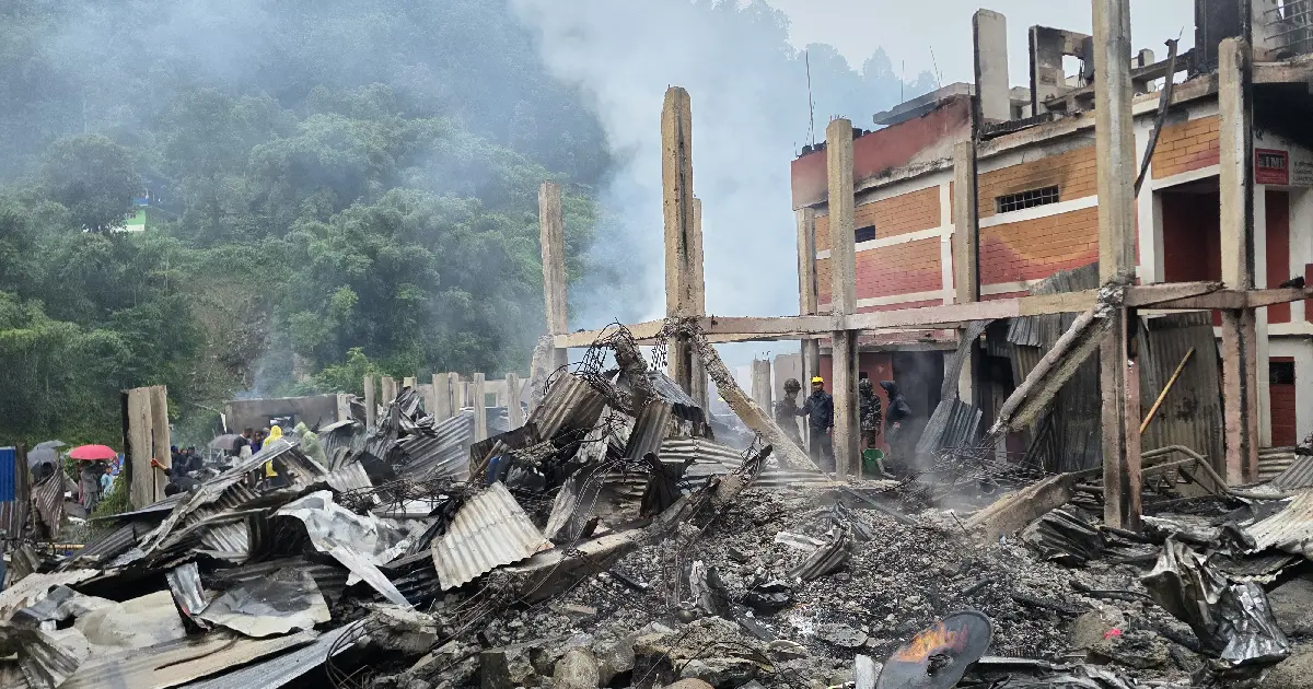 ६ वर्षमा दोस्रोपटक आगलागी, ताप्लेजुङको दोभान बजारका पीडितहरू फेरि बिचल्लीमा