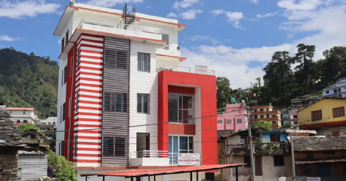 बाजुराको कोष तथा लेखा नियन्त्रक कार्यालयद्वारा आफ्नै भवनबाट सेवा प्रवाह सुरु