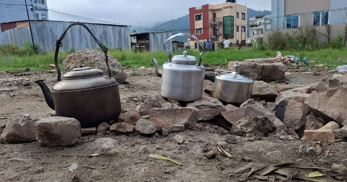४५ वर्षदेखि निरन्तर बलिरहेको लुभुको आगो, स्थानीयका लागि राहत, भविष्यका लागि जोखिम ?