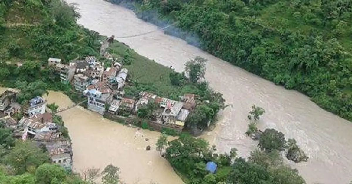सेतीवेणी बजारमा बाढीले २६ घर डुबानमा