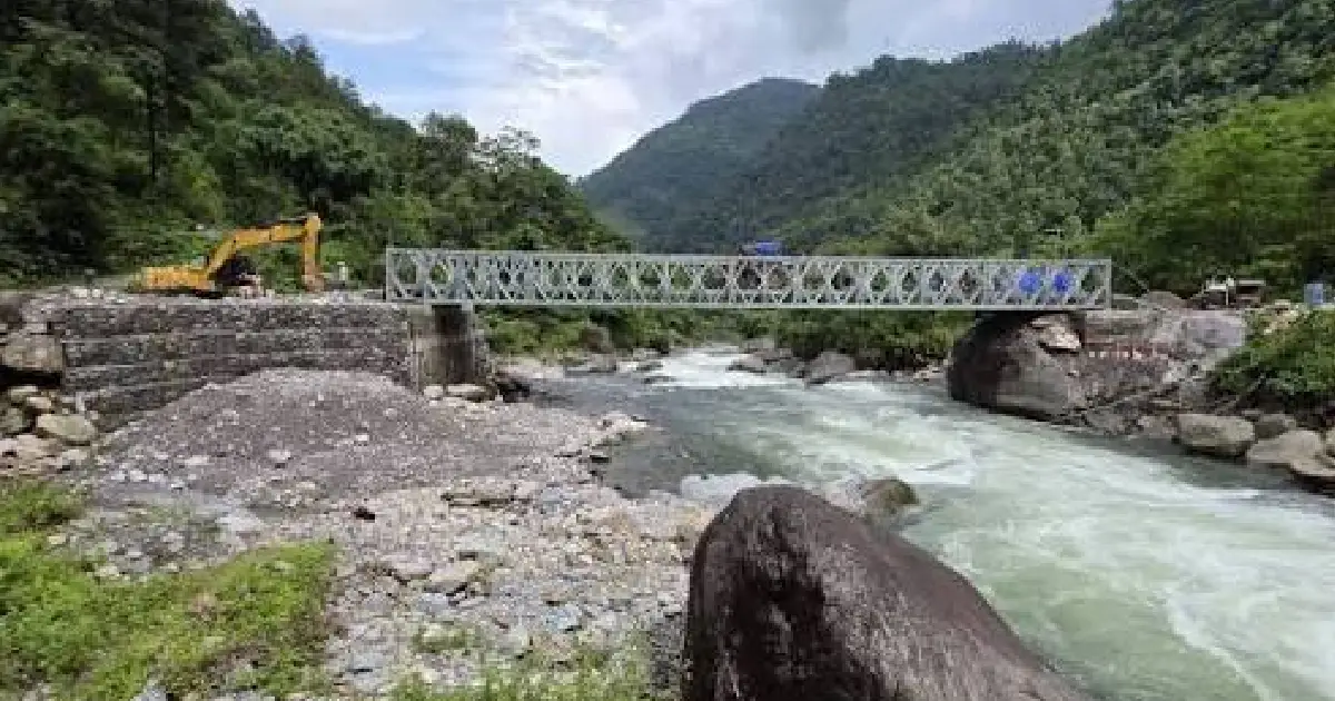 तमोर नदीमा ७ करोड ८५ लाखको लागतमा बेलिब्रिज निर्माण : तापेथोक-लेलेप जोडियो, स्थानीयलाई आवतजावतमा सहज