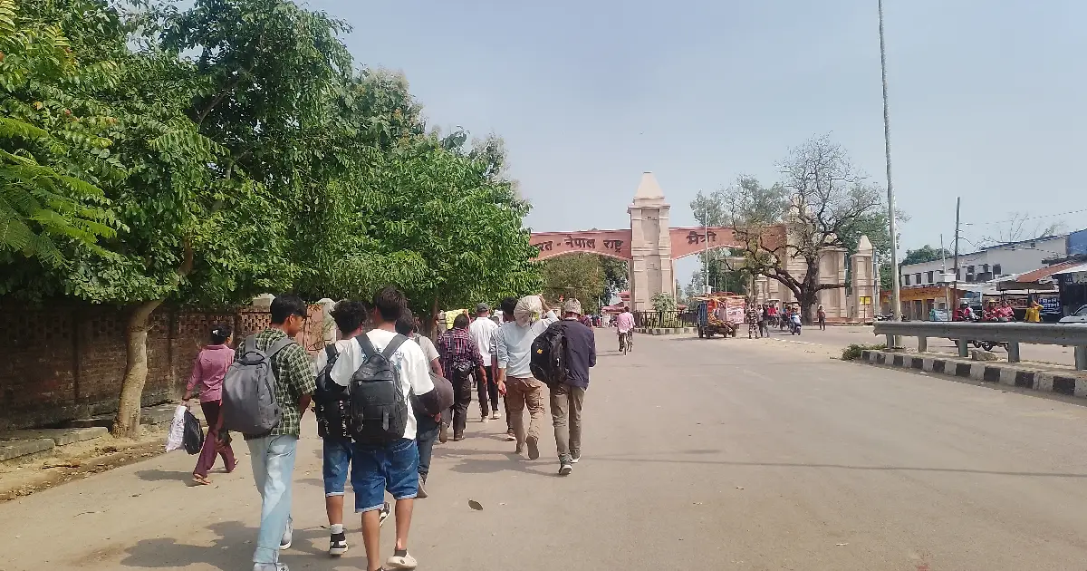 सीमा नाकामा कडाइ भएपछि सीमावर्ती भारतीय बजारको रौनकता घट्यो, नेपालगन्जमै उपभोक्ताको आकर्षण