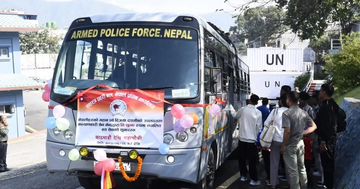 दुई दिनमा सशस्त्र प्रहरीको निःशुल्क बसबाट १ हजार बढीलाई सेवा