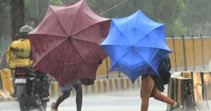 भारतको तटीय क्षेत्रमा चक्रवात अर्नवको आतंक, ८९ हजारलाई सारियो सुरक्षित स्थलमा