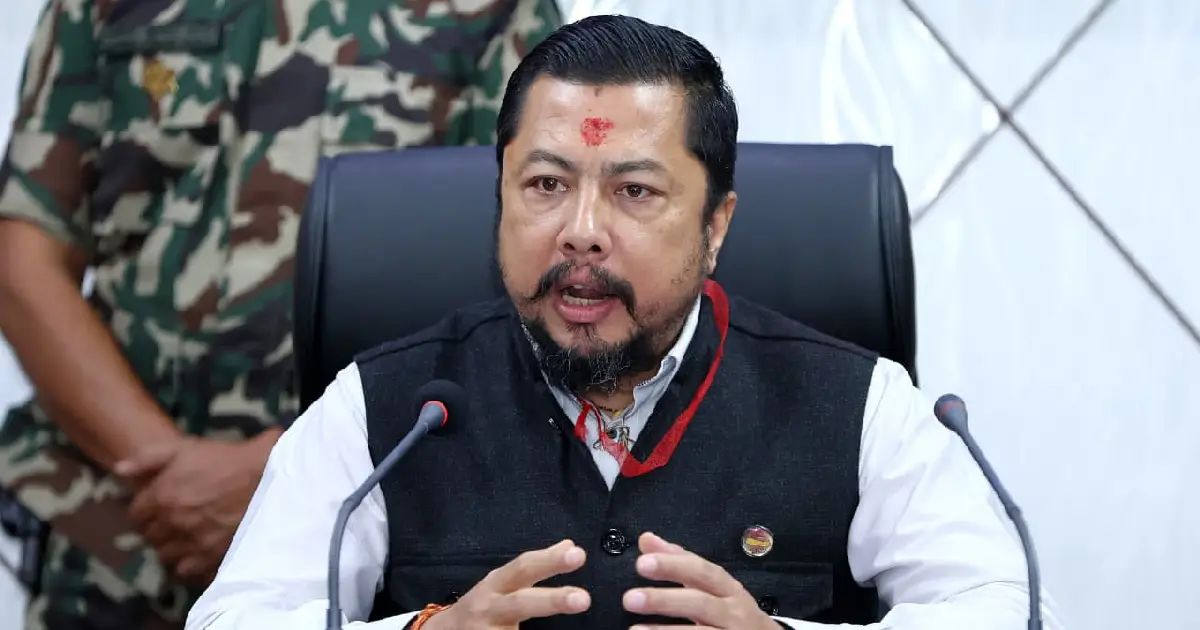 डिजिटल माध्यमबाट विद्युत महसुल तिर्न ऊर्जा मन्त्री श्रेष्ठको अपिल, काउन्टर सञ्चालनमै वार्षिक करिब ६० करोड खर्च