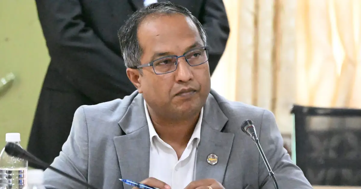 कानुनी तथा प्रक्रियागत अवरोध हटाएर लगानीमैत्री वातावरण बनाउँछौँ : मन्त्री साह