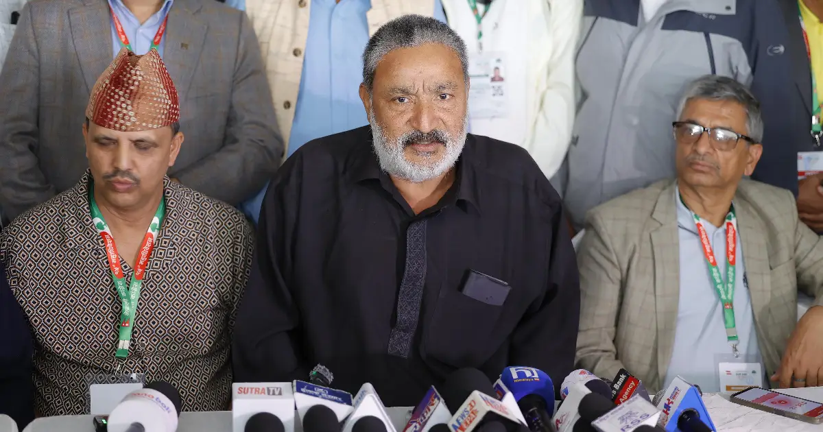 नेपाली कांग्रेसको १५औँ महाधिवेशन : सभापतिका उम्मेदवार किशोरसिंह राठौरद्वारा उम्मेदवारी फिर्ता