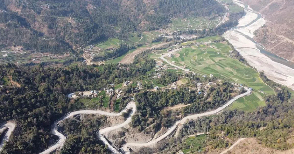 मध्यपहाडी राजमार्गको उद्गम खण्ड कालोपत्र अझै अनिश्चित, ६ वर्षमा ५५ प्रतिशत पनि भएन काम