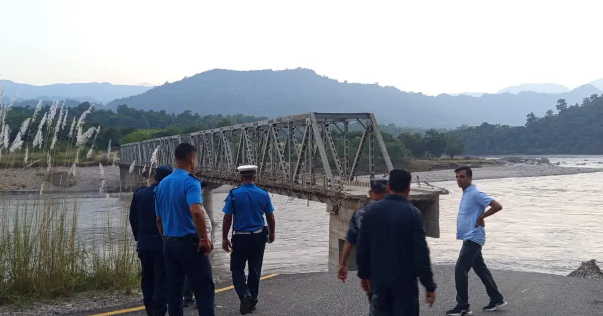 तनहुँको घिरिङमा बाढीपहिरोले ७ झोलुंगे पुल र १ बेलिब्रिजमा क्षति, भिमाद-रामपुर सडक प्रभावित