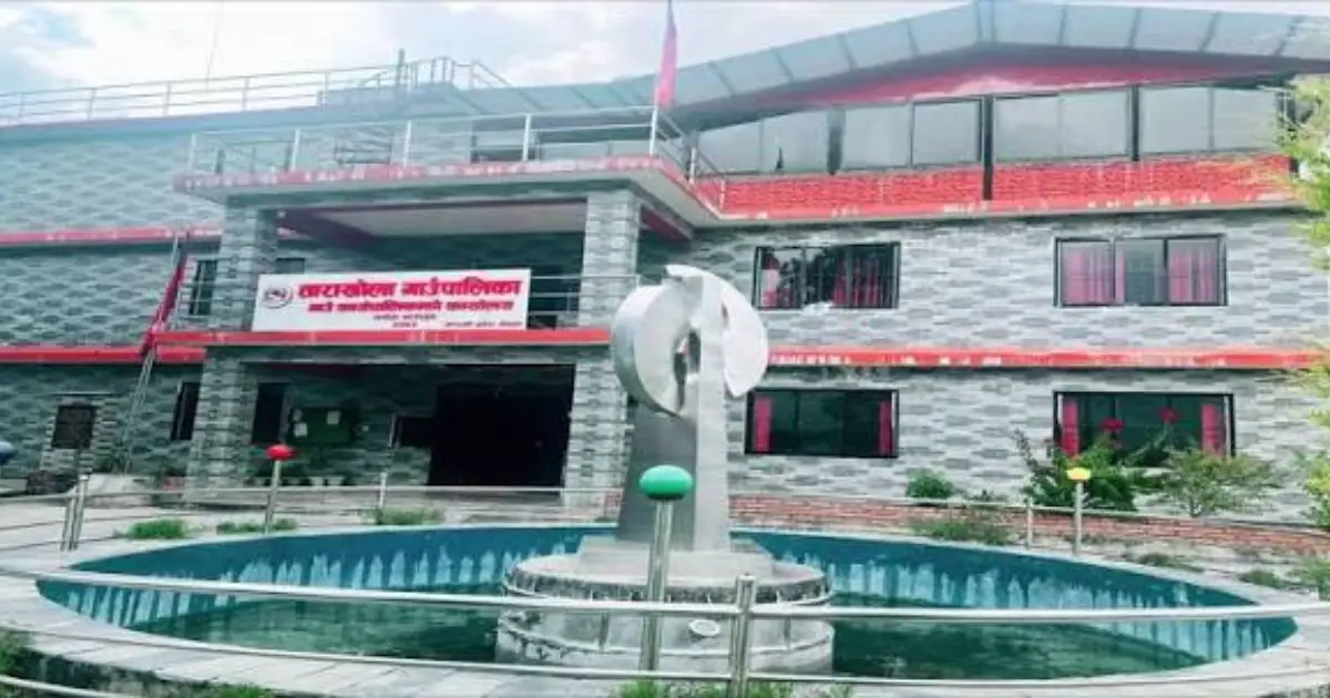 ताराखोलामा पहिरोबाट ज्यान गुमाएका तीन परिवारलाई प्रतिव्यक्ति एक लाख राहत प्रदान